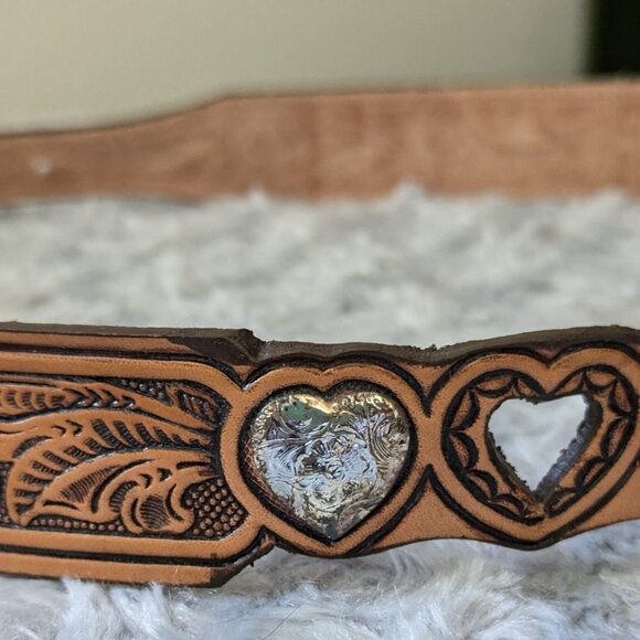 Nocona Leather Belt G908 Tan with Silver Hearts and Buckle 32" - Picture 2 of 6